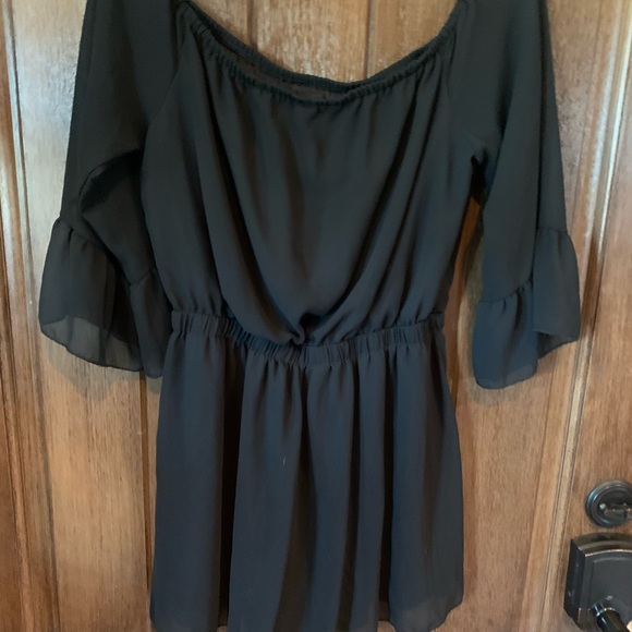 Black Romper - Picture 2 of 3